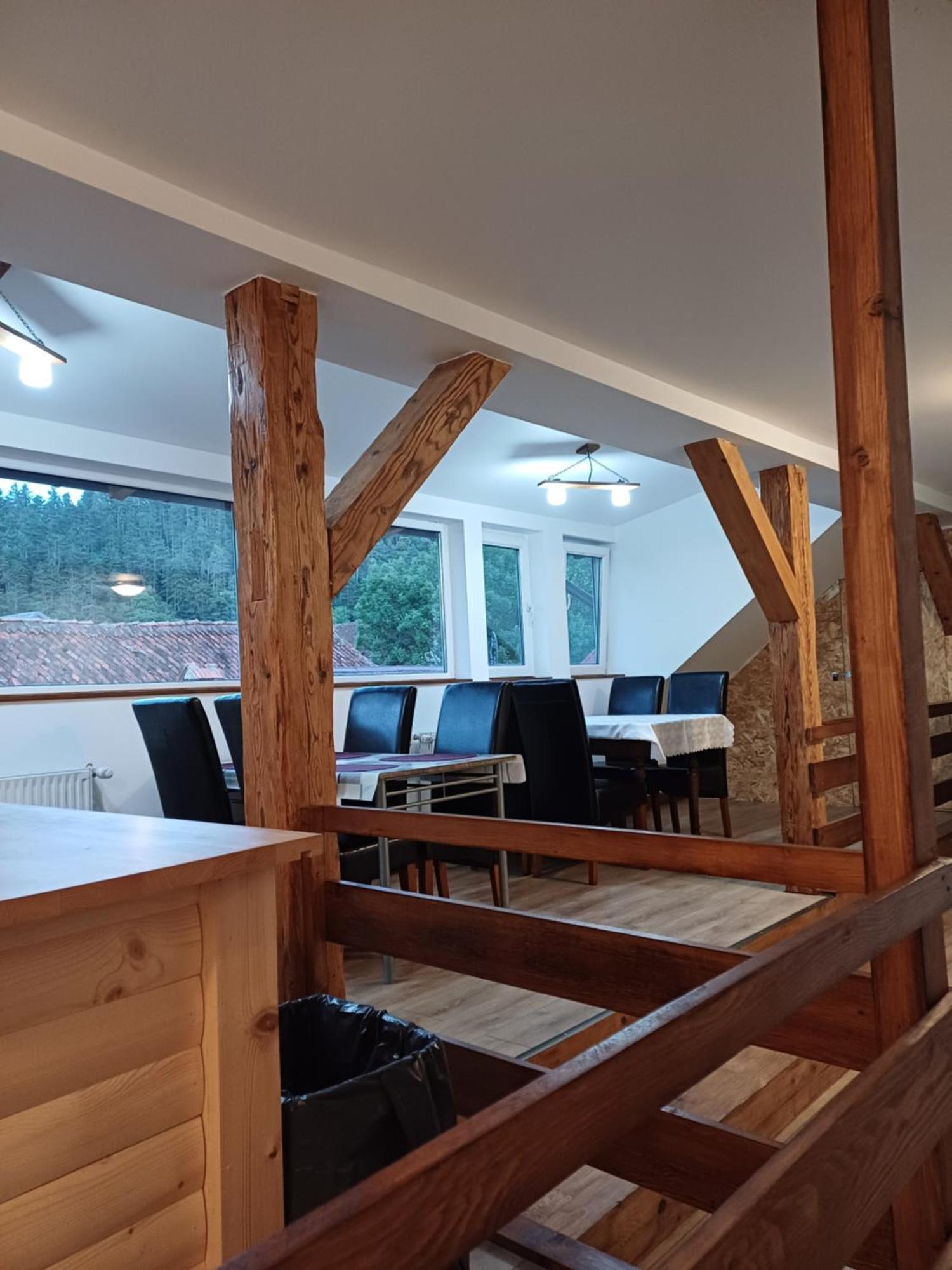 Cazare Rasnov Exterior foto